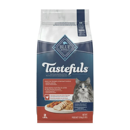 Blue Buffalo Tastefuls Adult Indoor Hairball Weight Control Natural Adult Dry Cat Food, Chicken & Brown Rice, 0.9kg