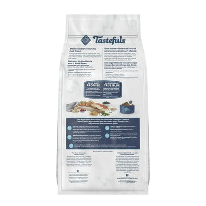 Blue Buffalo Tastefuls Adult Indoor Hairball Weight Control Natural Adult Dry Cat Food, Chicken & Brown Rice, 0.9kg